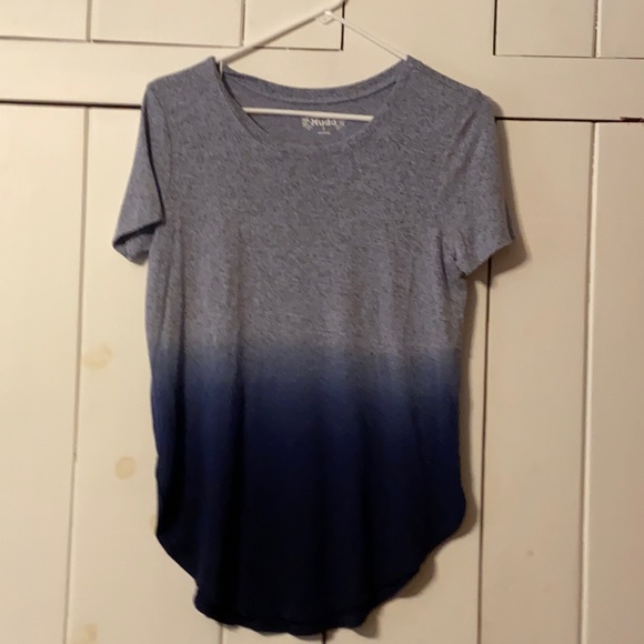 Mudd Tops - Blue ombré lightweight tee